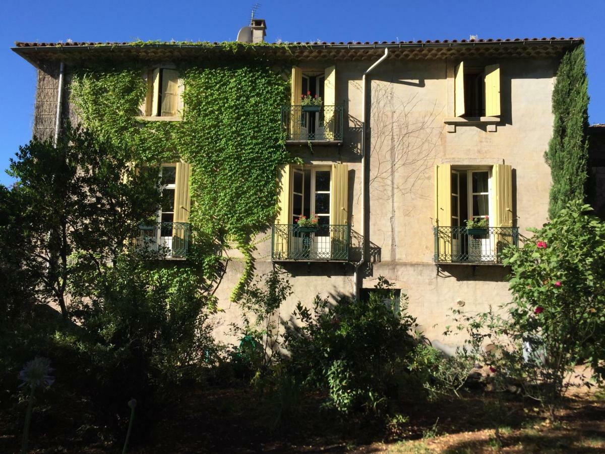 Domaine De Brousson Bed & Breakfast La Tour-sur-Orb Exterior photo